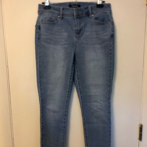 d. jeans - Ankle length Sz 4